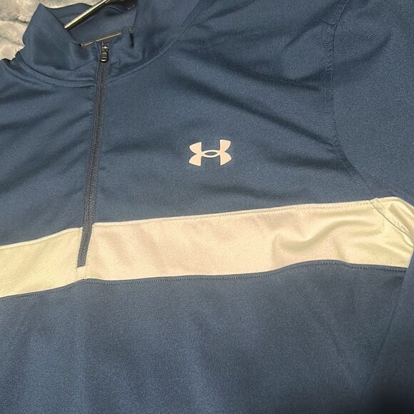 Under Armour Quarter Zip Hoodie - Picture 4 of 8